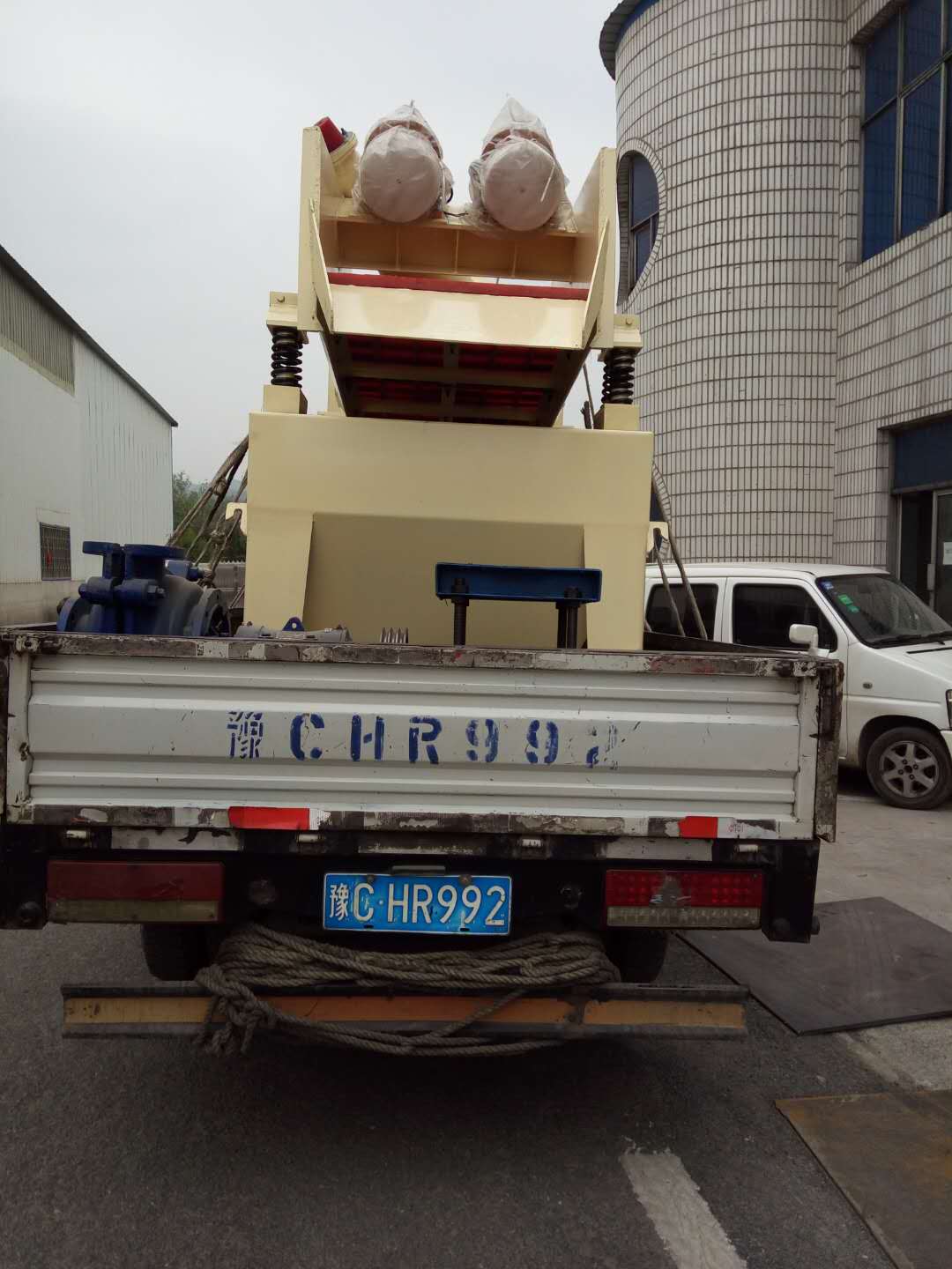 2018��4��25�հl(f��)���Ȏ���350��(x��)ɰ���ՙC